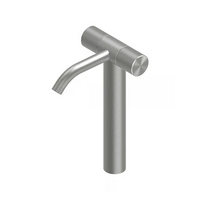 QuadroDesign HUM 2402VAS Смеситель для раковины на 1 отверстие из столешницы с запорными вентилями высокий, цвет Brushed Stainless Steel