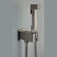 Nicolazzi 5523QCR Гигиенический душ Quadro со смесителем и  держателем, без шланга.